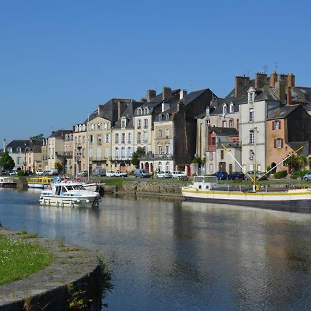 Spacieux T3 Lumineux Dans Quartier Historique Avec Wifi Redon Ngoại thất bức ảnh