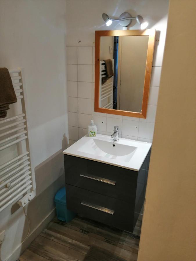 Spacieux T3 Lumineux Dans Quartier Historique Avec Wifi Redon Ngoại thất bức ảnh
