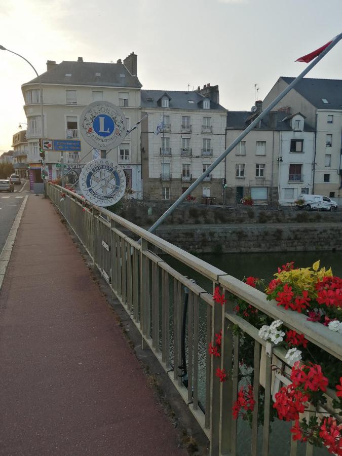 Spacieux T3 Lumineux Dans Quartier Historique Avec Wifi Redon Ngoại thất bức ảnh